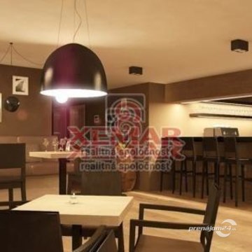Na prenájom obchodné priestory v centre mesta Banská Bystrica