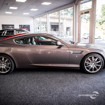 Aston Martin DB9S