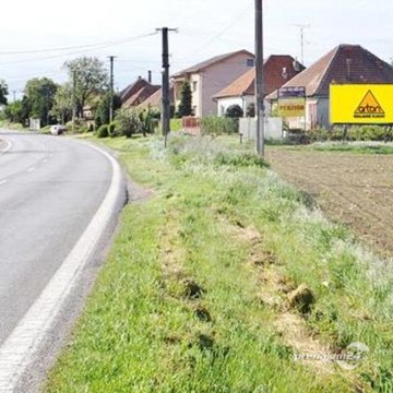Billboard na prenájom - Komjatice