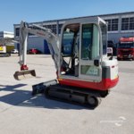 PRENAJMEM POUZITY MINIBAGER TAKEUCHI TB125 - 2.8t