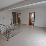 Ponúkame na prenájom novostavbu priestorov nachádzajúce sa v polyfunkčnom dome so samostatným vchodom, vo výbornej lokalite v širšom centre mesta na ulici Kukučínová. 