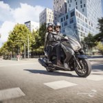 POŽIČIAME MOTOCYKEL - Yamaha X-MAX 400